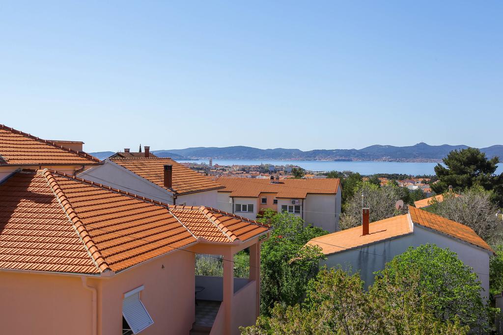 Pool Apartments Julia Zadar Dış mekan fotoğraf